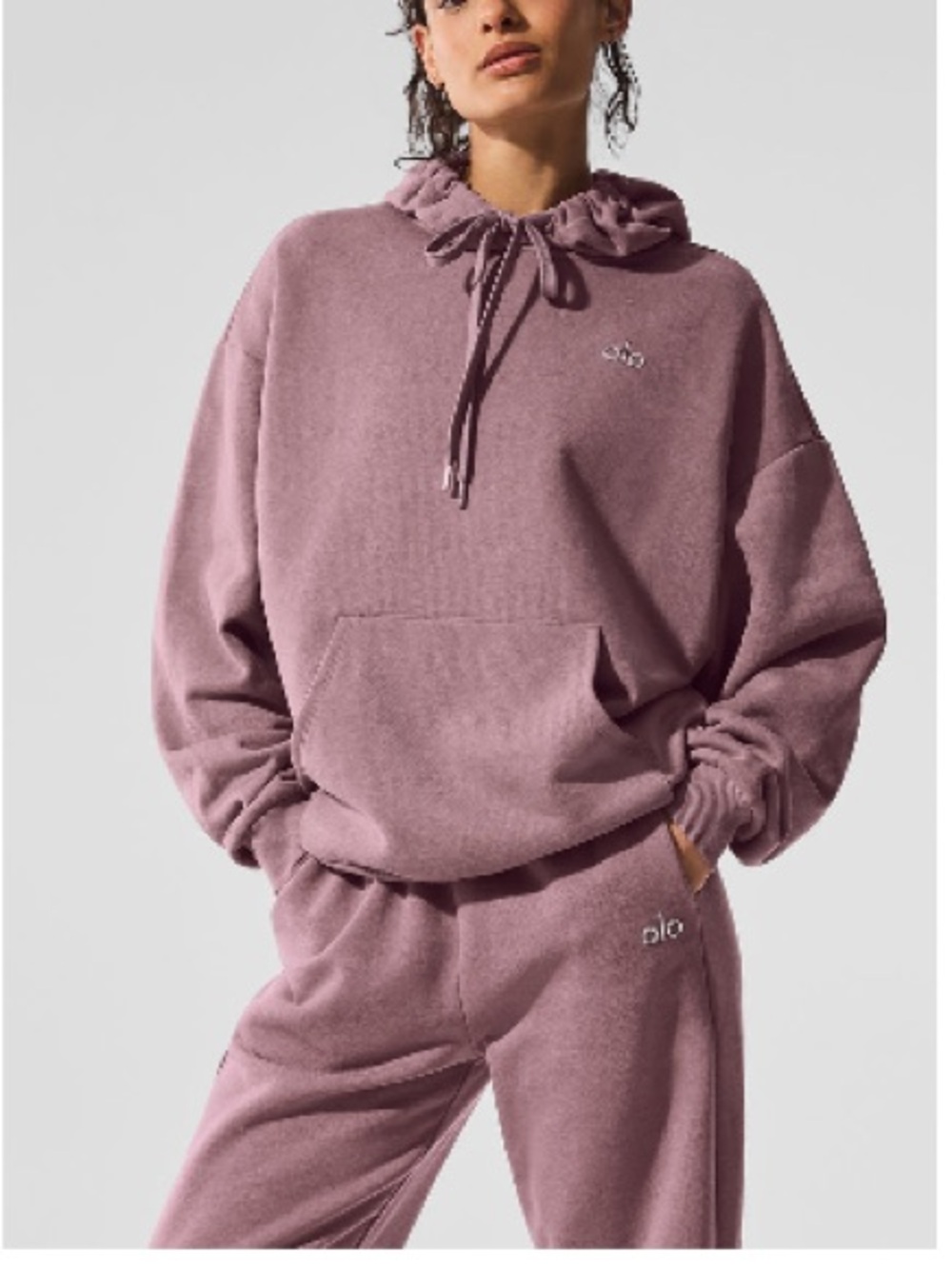 Alo Accolade Hoodie in smoky quartz. 75Size Small Like New